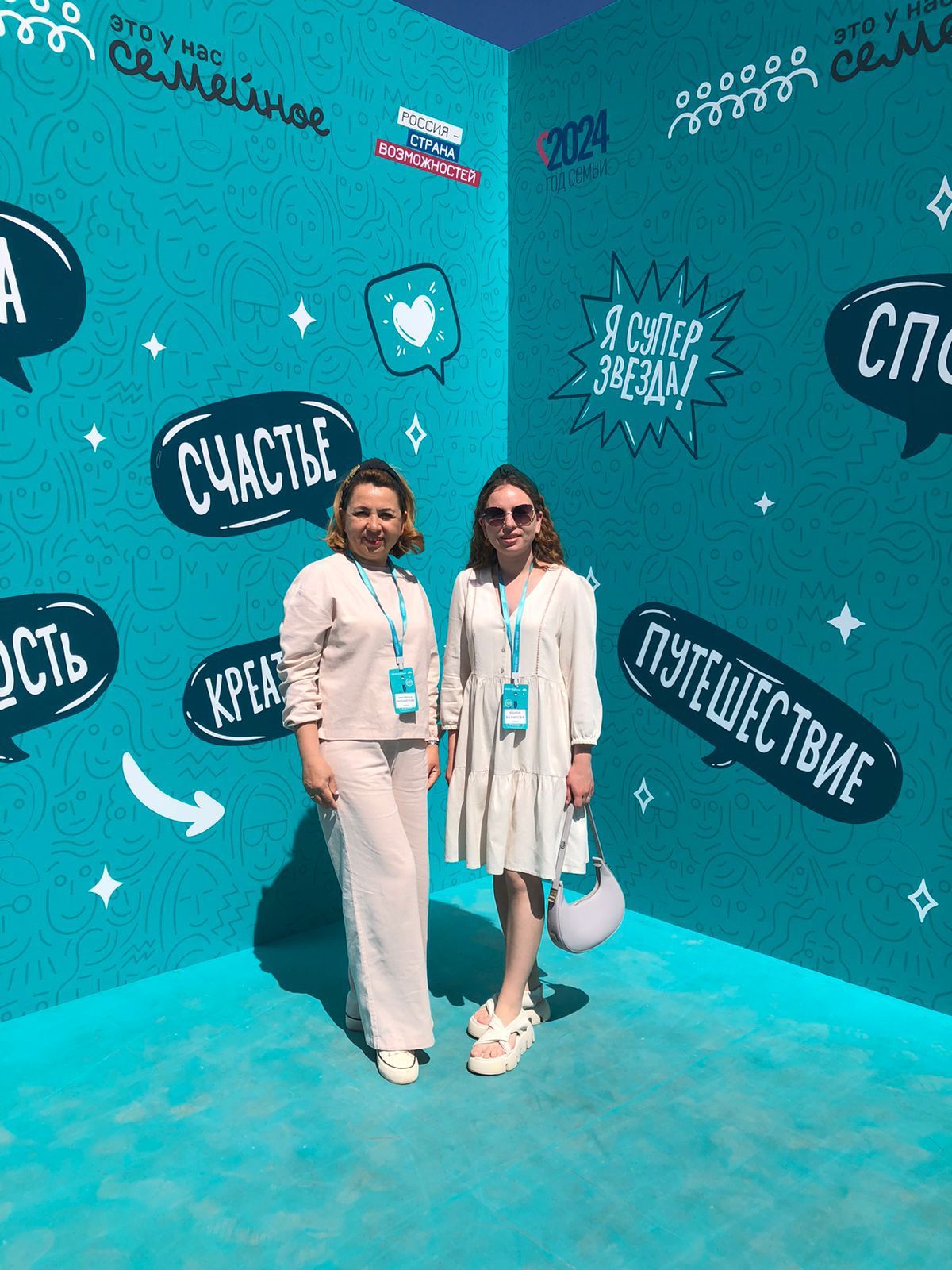 Три поколения семьи Тухватуллиных из Верхнего Нурлата приняли участие в полуфинале Всероссийского конкурса «Это у нас семейное»