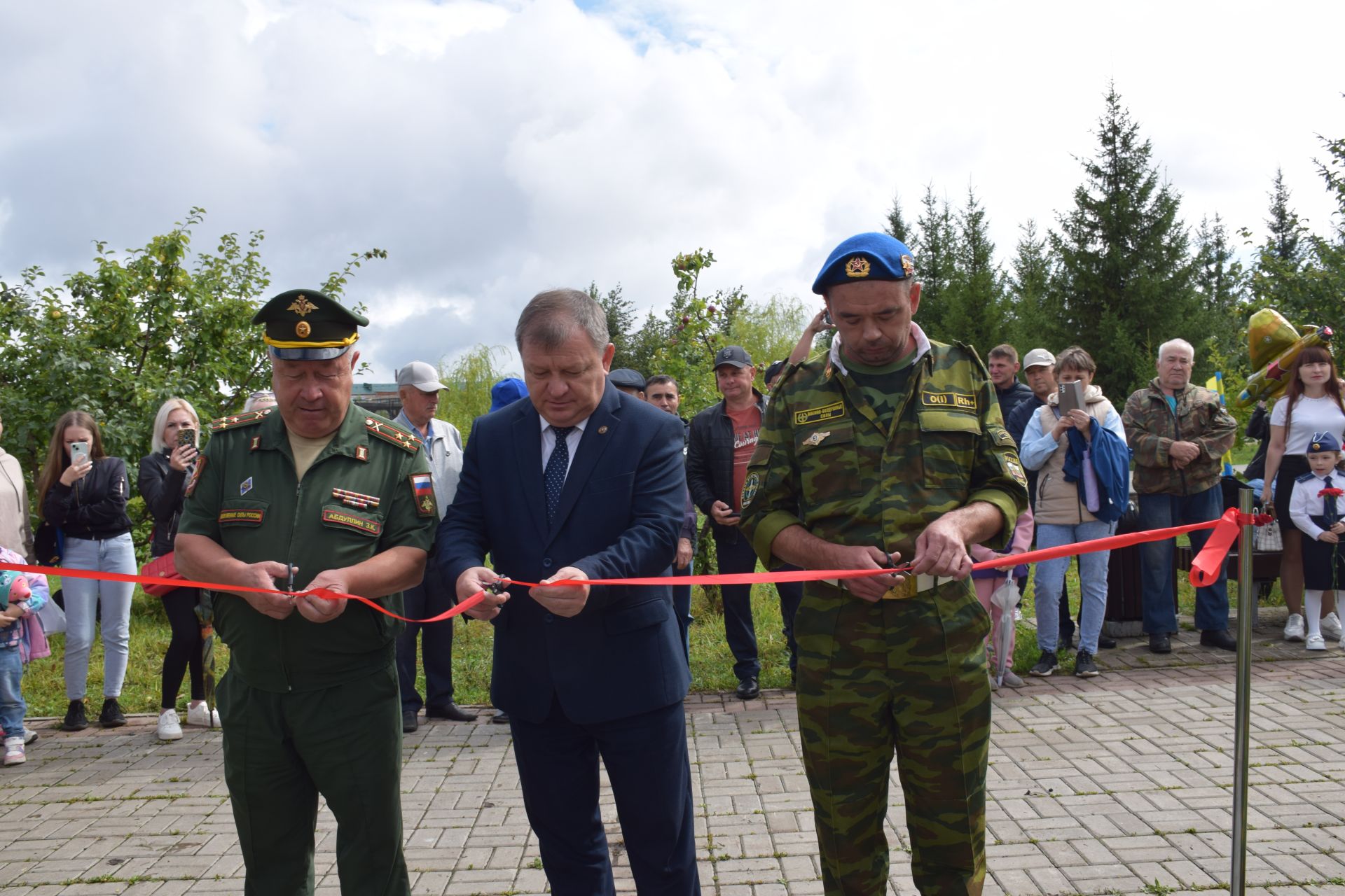 У летчиков Нурлата появилось свое памятное место в центральном парке