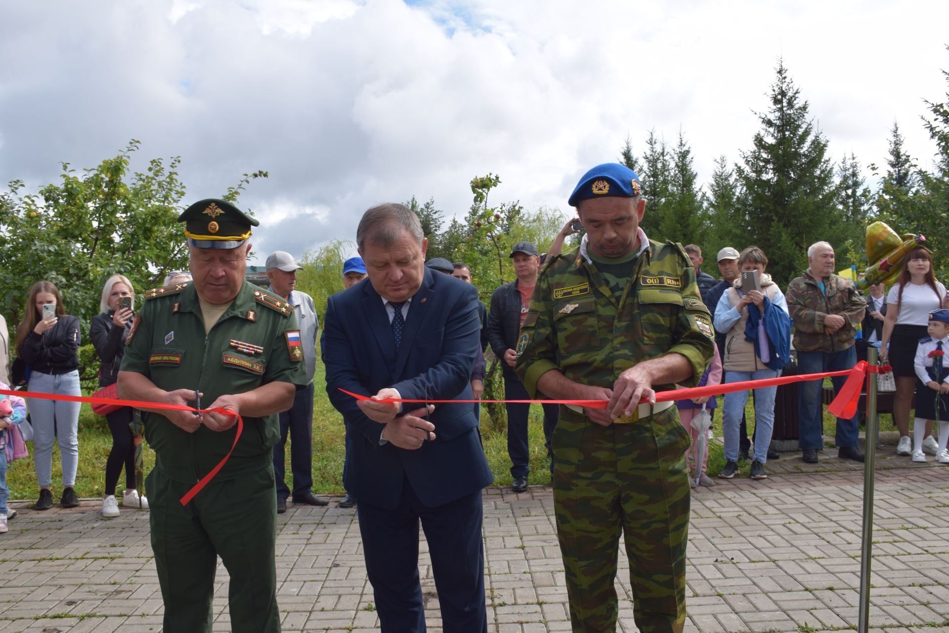 У летчиков Нурлата появилось свое памятное место в центральном парке