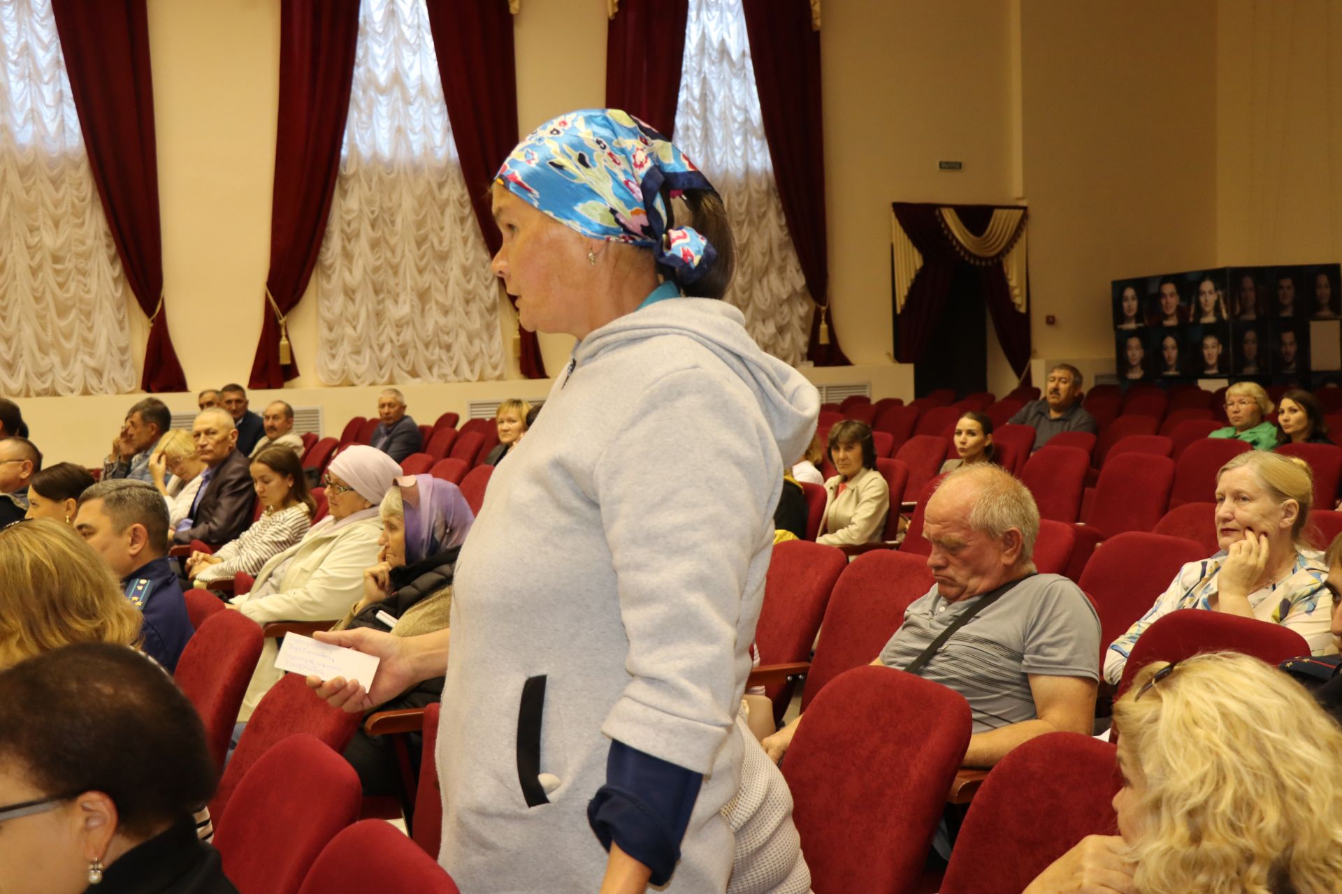 В Нурлате встречи населения с руководством района начались с мкр.сахароваров