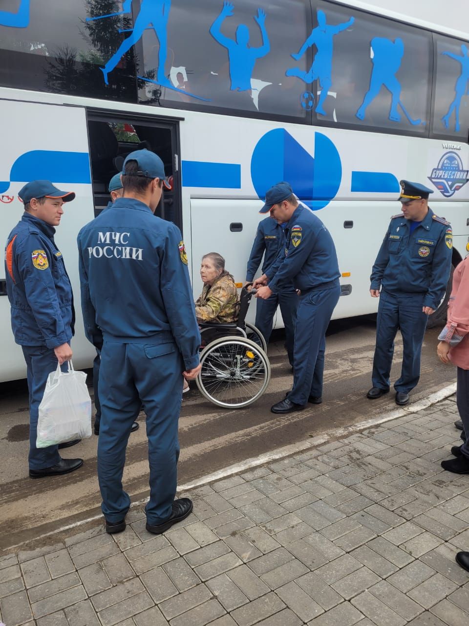 Нурлат принял эвакуированных курян