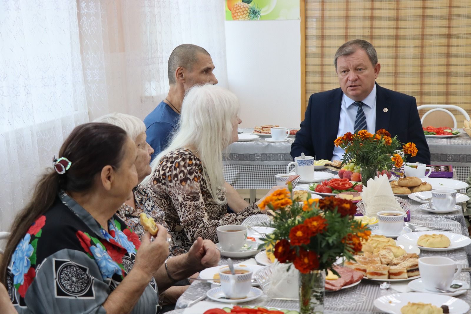 Нурлат принял эвакуированных курян