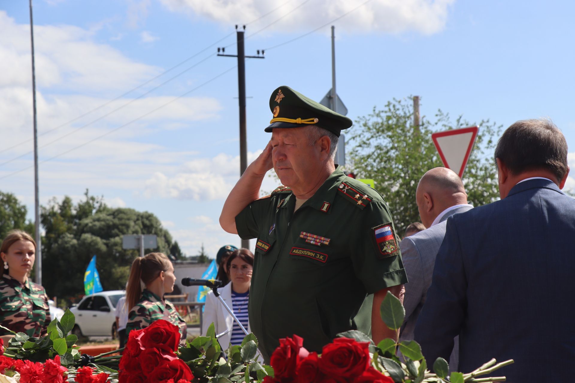 В праздновании Дня ВДВ в Нурлате принял участие боец СВО