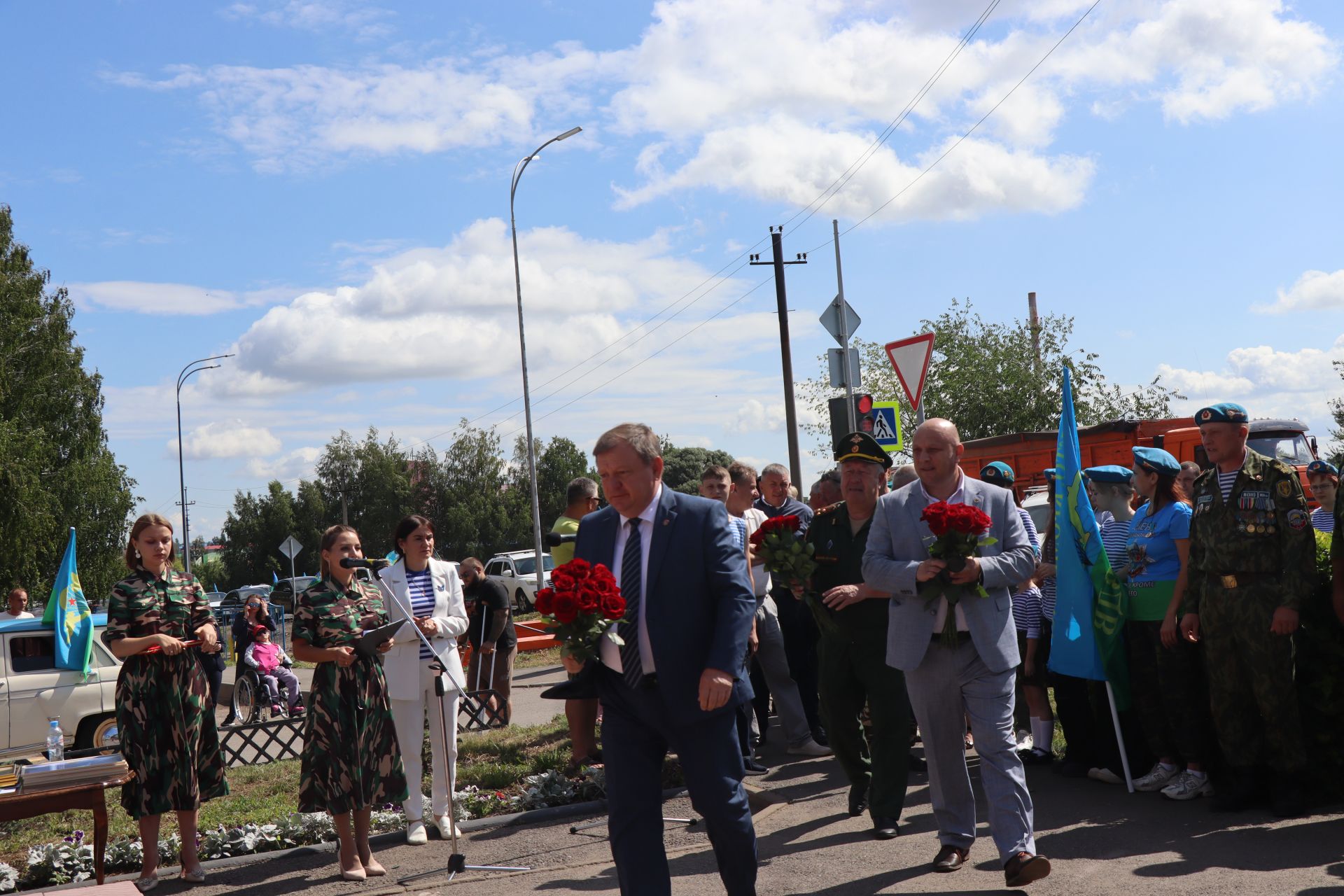 В праздновании Дня ВДВ в Нурлате принял участие боец СВО