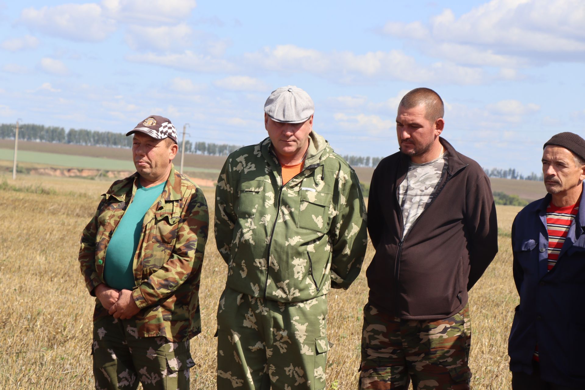 В Нурлатском районе наградили первого комбайнера-тысячника