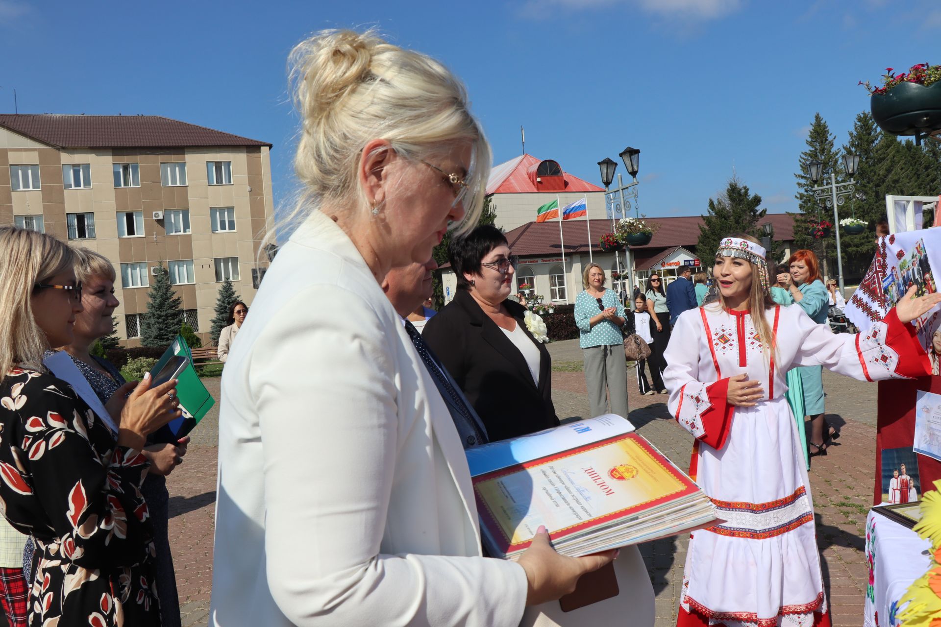 В рамках августовского совещания педагоги района представили тематические выставки