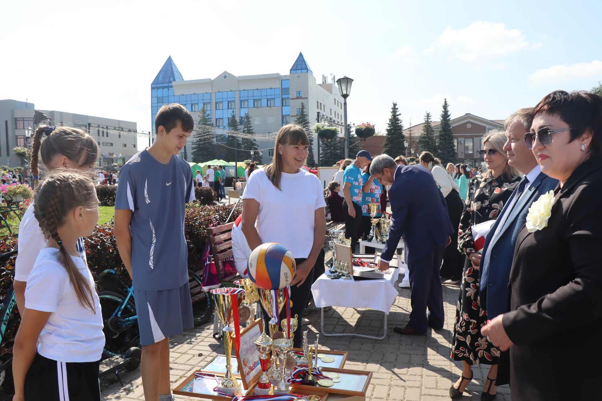 В рамках августовского совещания педагоги района представили тематические выставки