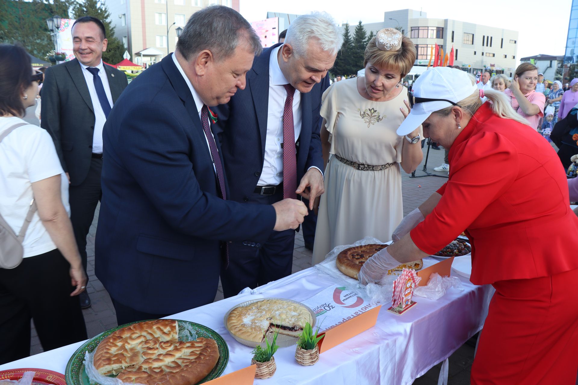 В День города в Нурлате прошел конкурс «Пирог юбилейный, нурлатский»