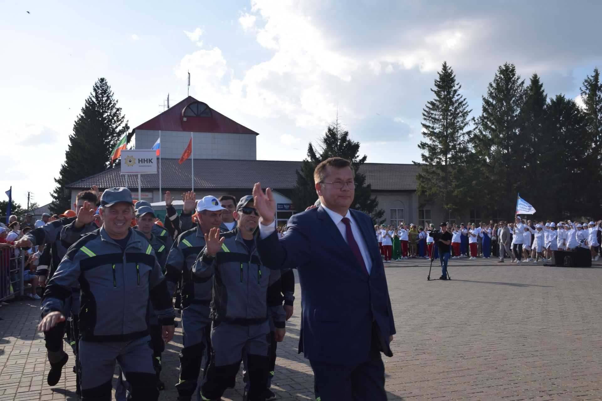 Сегодня в Нурлате с размахом отметили сразу 3 праздника