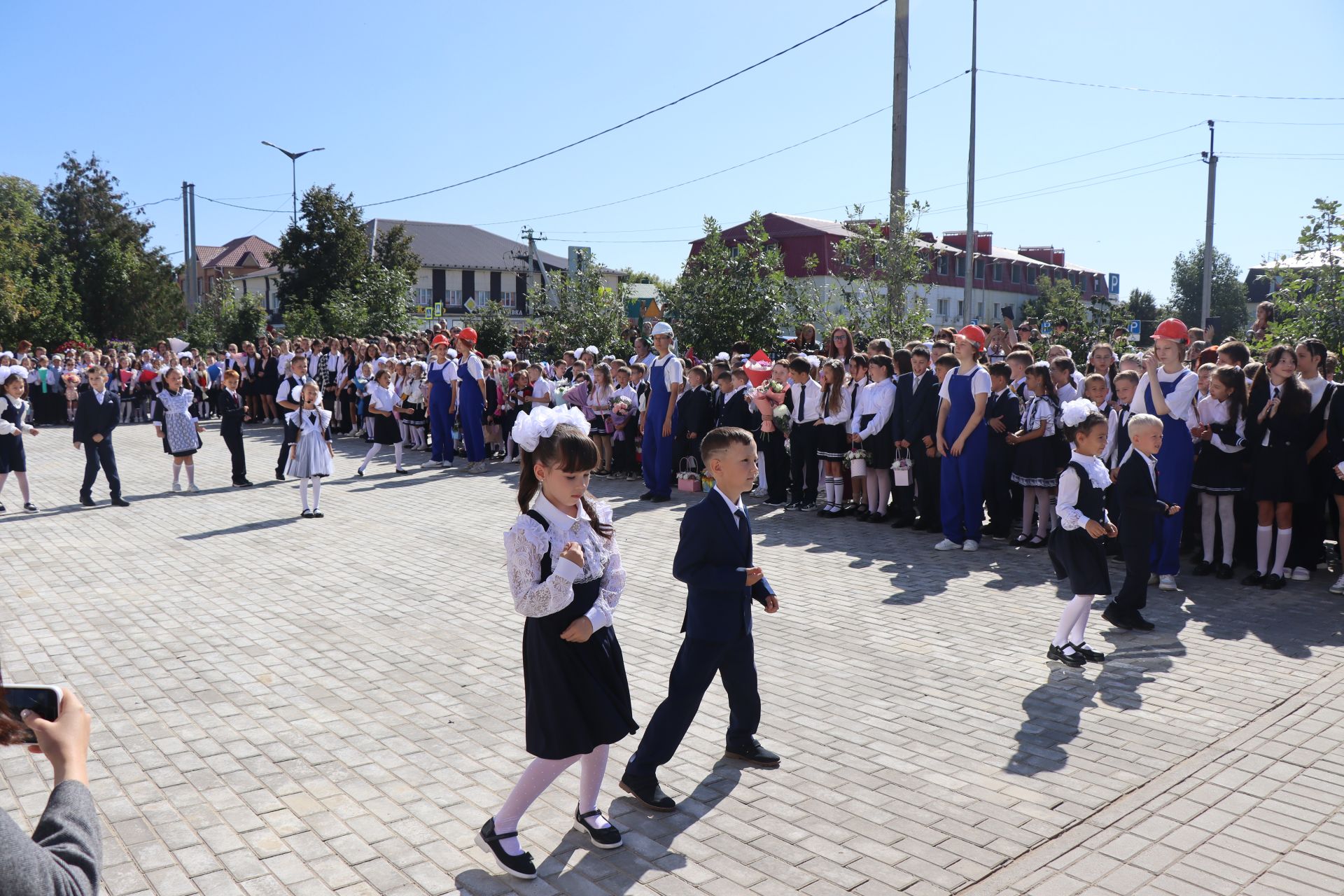 В Нурлате первый звонок для учеников школы №2 прозвенел в обновленных стенах