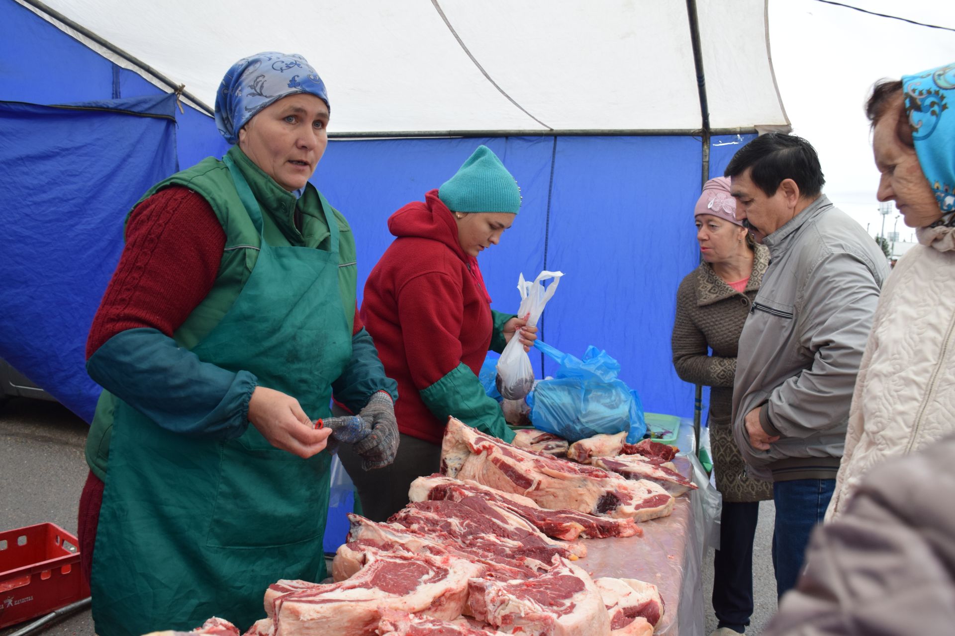 В Нурлате проходит очередная сельскохозяйственная ярмарка