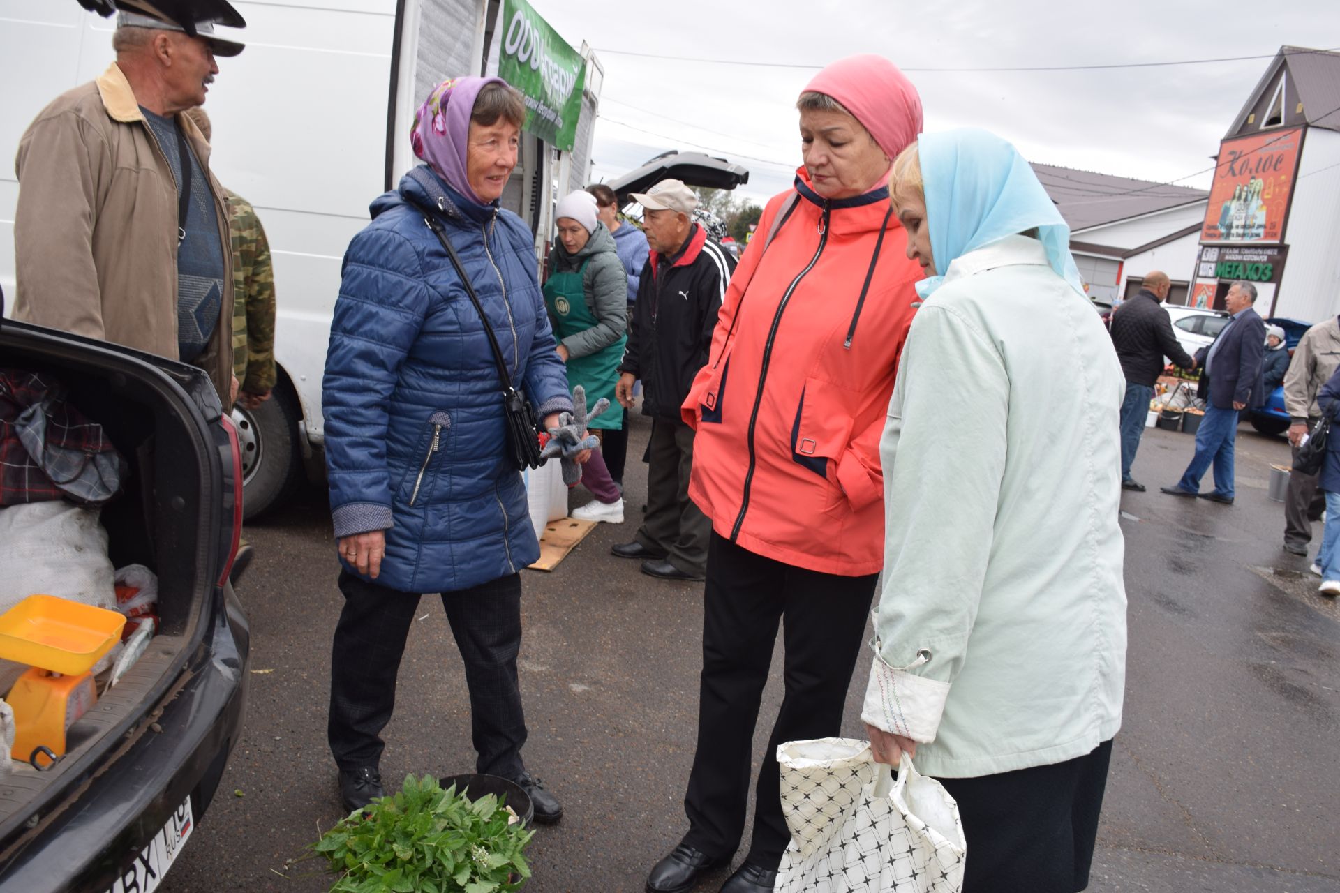 В Нурлате проходит очередная сельскохозяйственная ярмарка