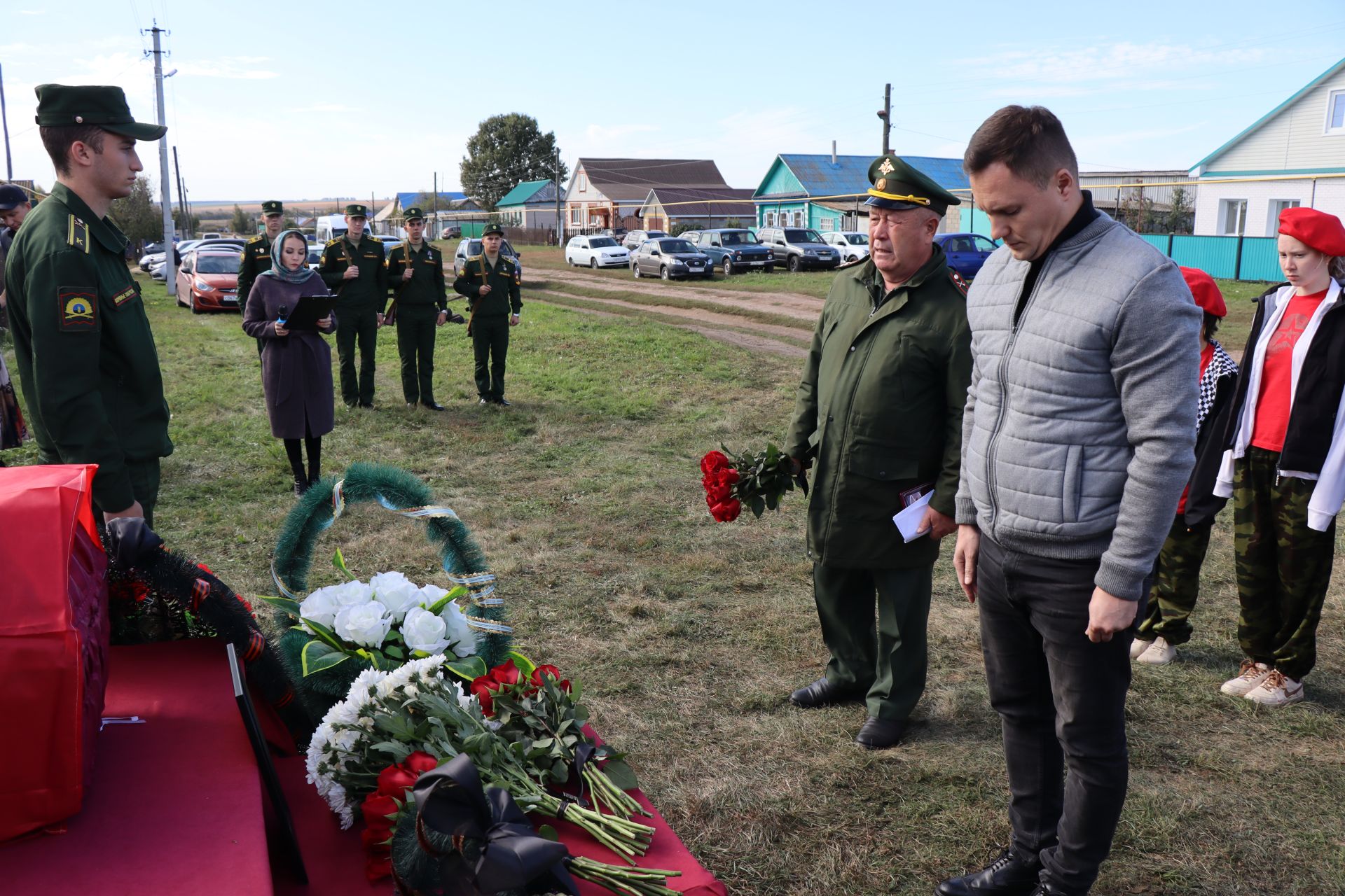 В Старых Челнах простились с героем СВО