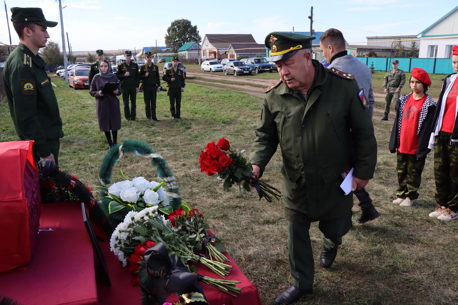 В Старых Челнах простились с героем СВО