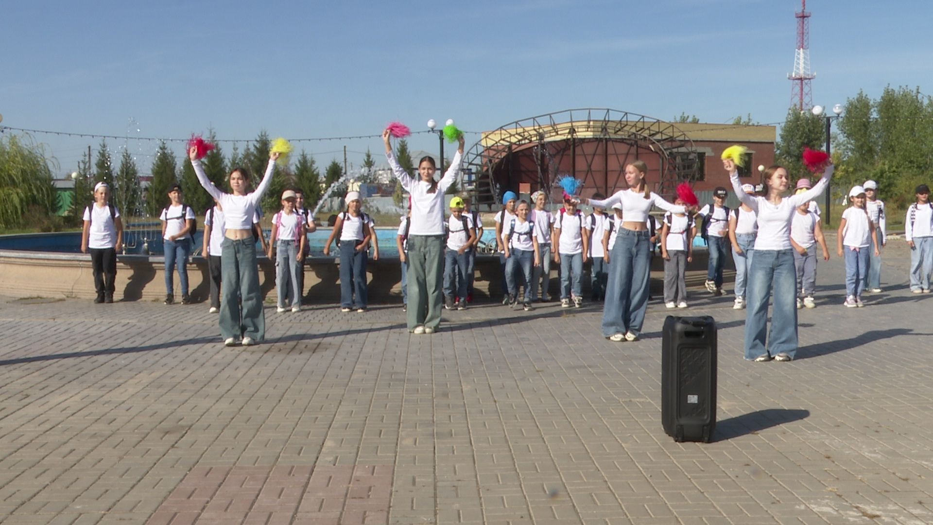 Ученики семи городских школ Нурлата прошли “Тропою туриста”