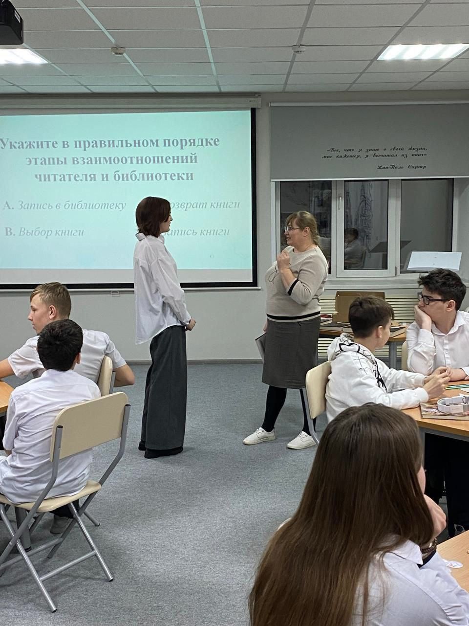 В центральной библиотеке Нурлата дан старт новому авторскому проекту