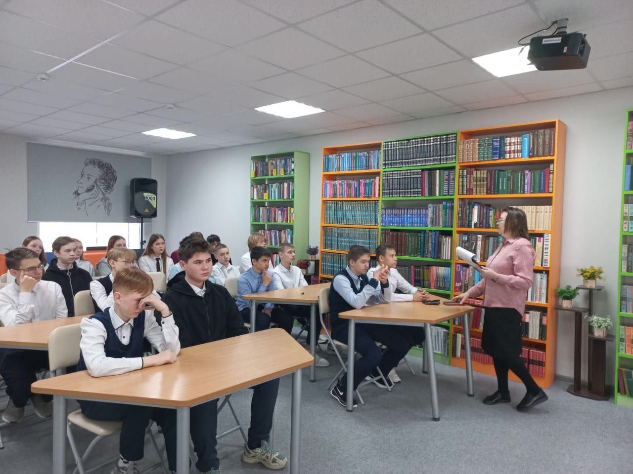 Урок мужества, посвященный блокадному Ленинграду, прошел в центральной библиотеке Нурлата