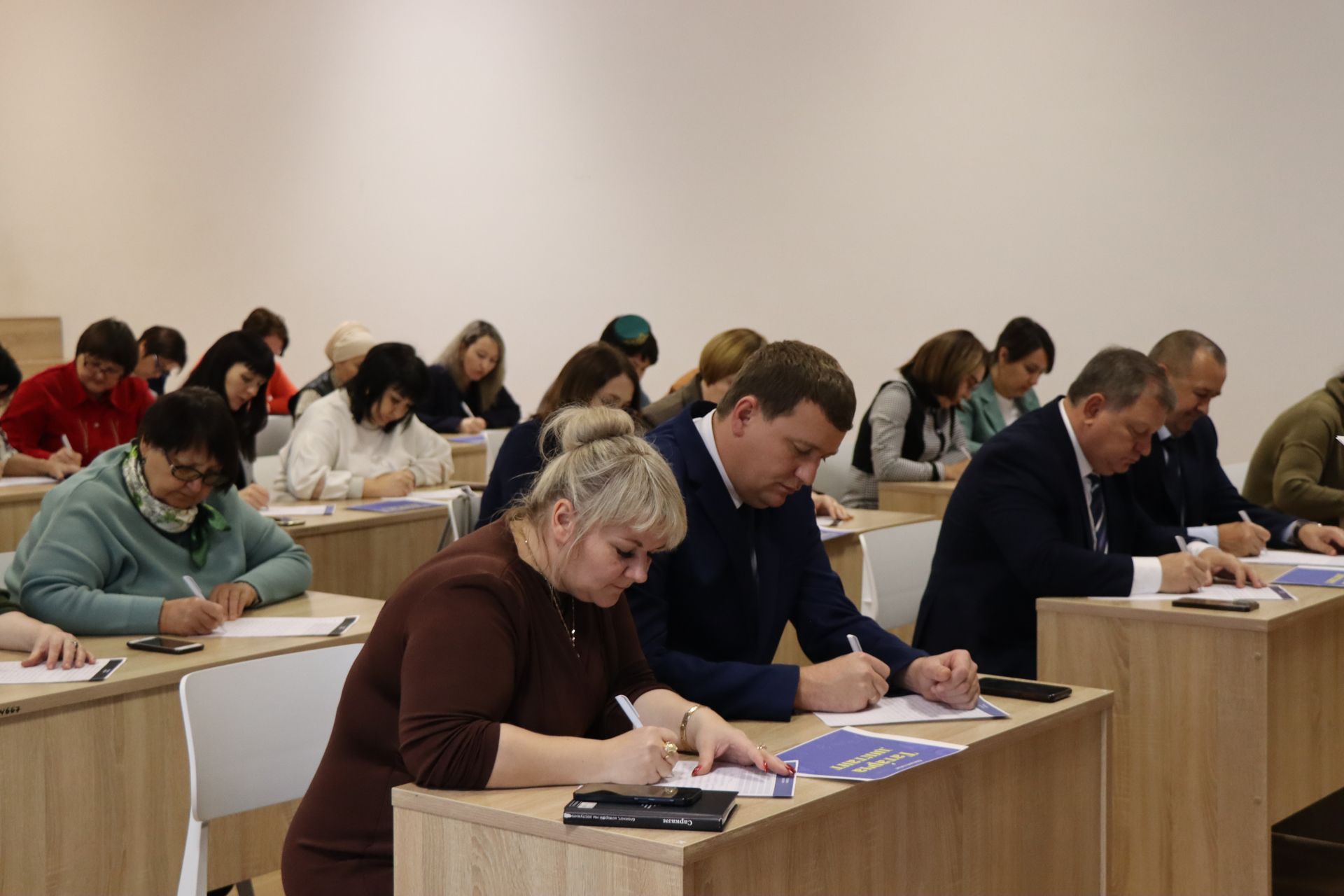 К Всемирной образовательной акции «Татарча диктант» присоединились нурлатцы