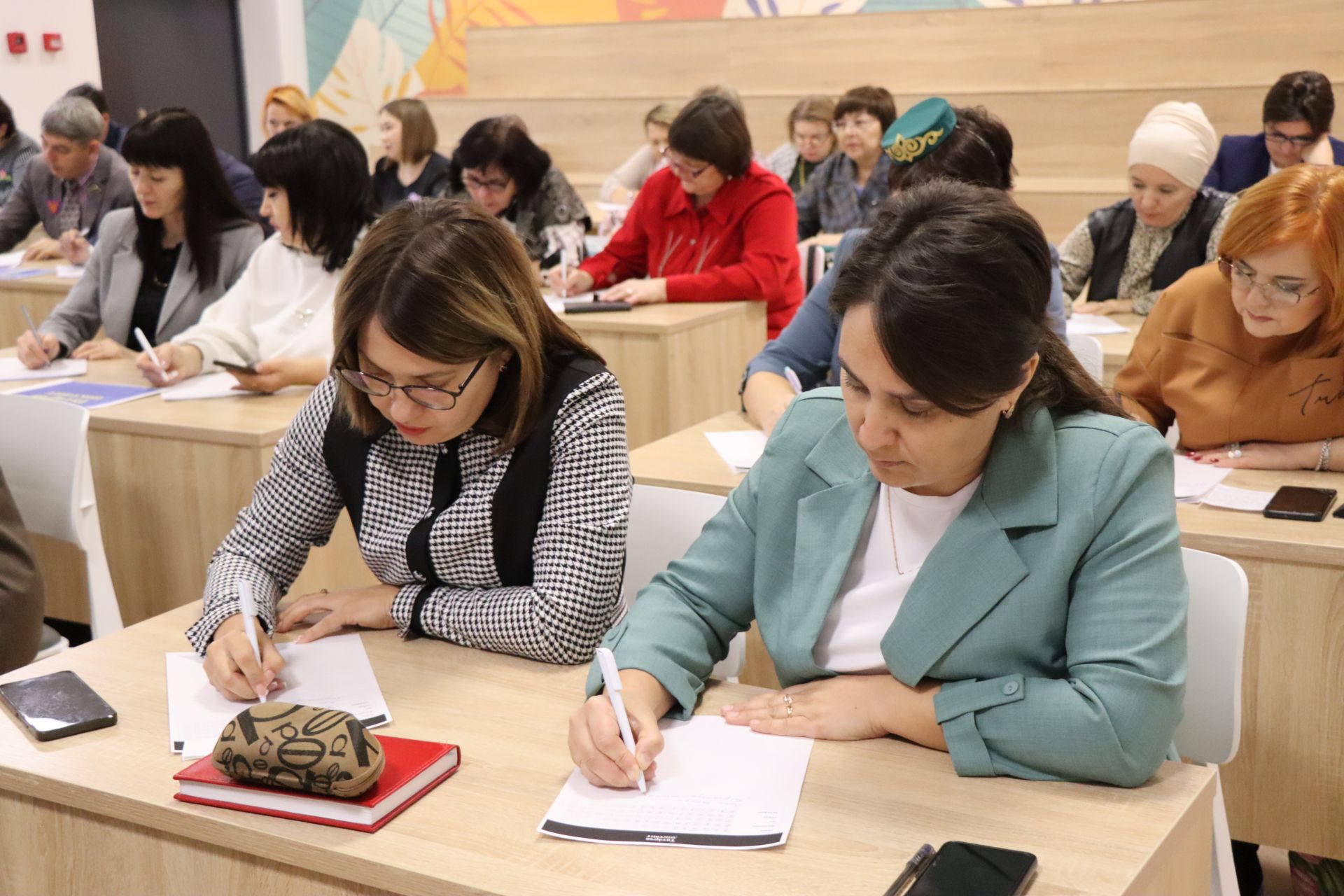 К Всемирной образовательной акции «Татарча диктант» присоединились нурлатцы