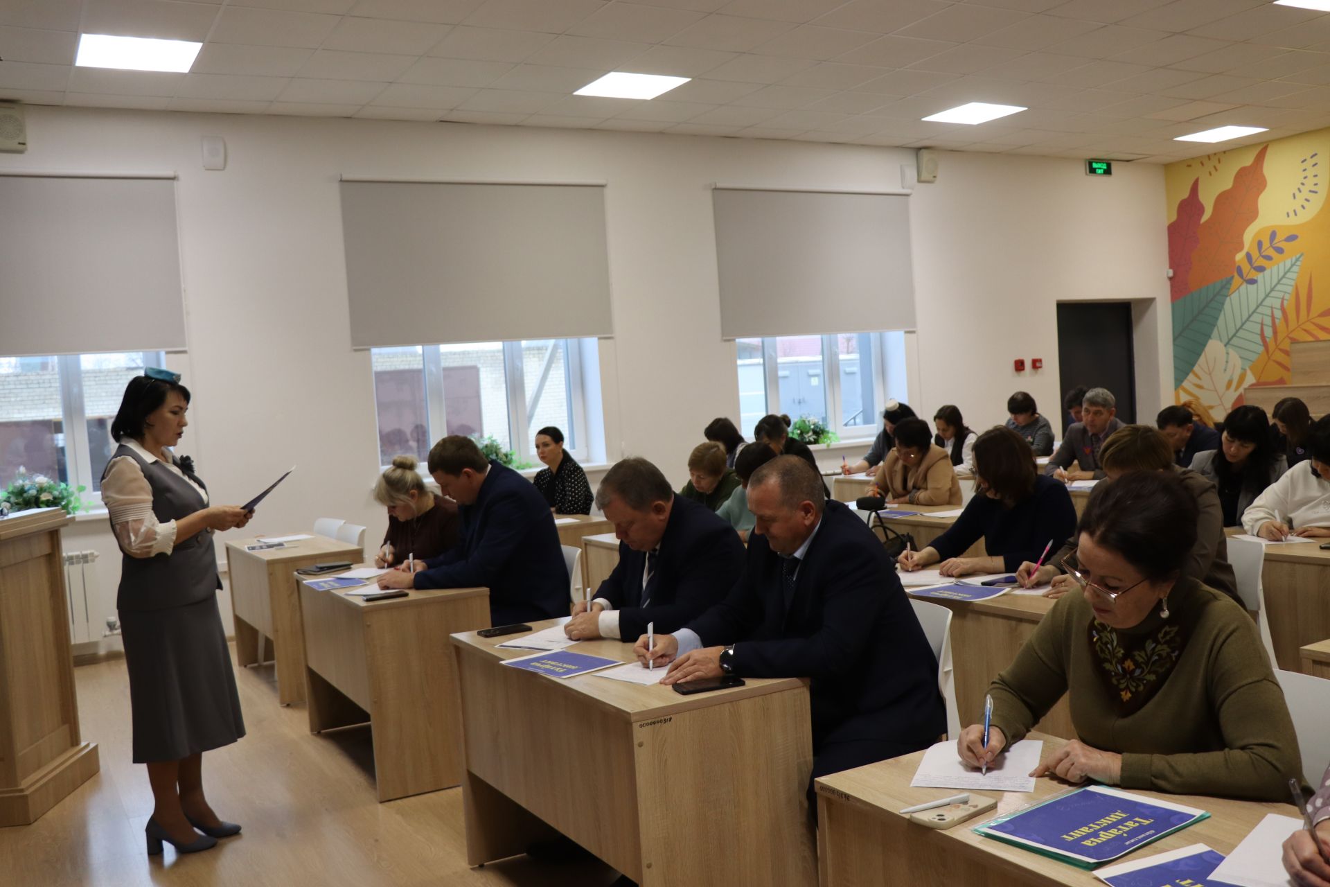 К Всемирной образовательной акции «Татарча диктант» присоединились нурлатцы