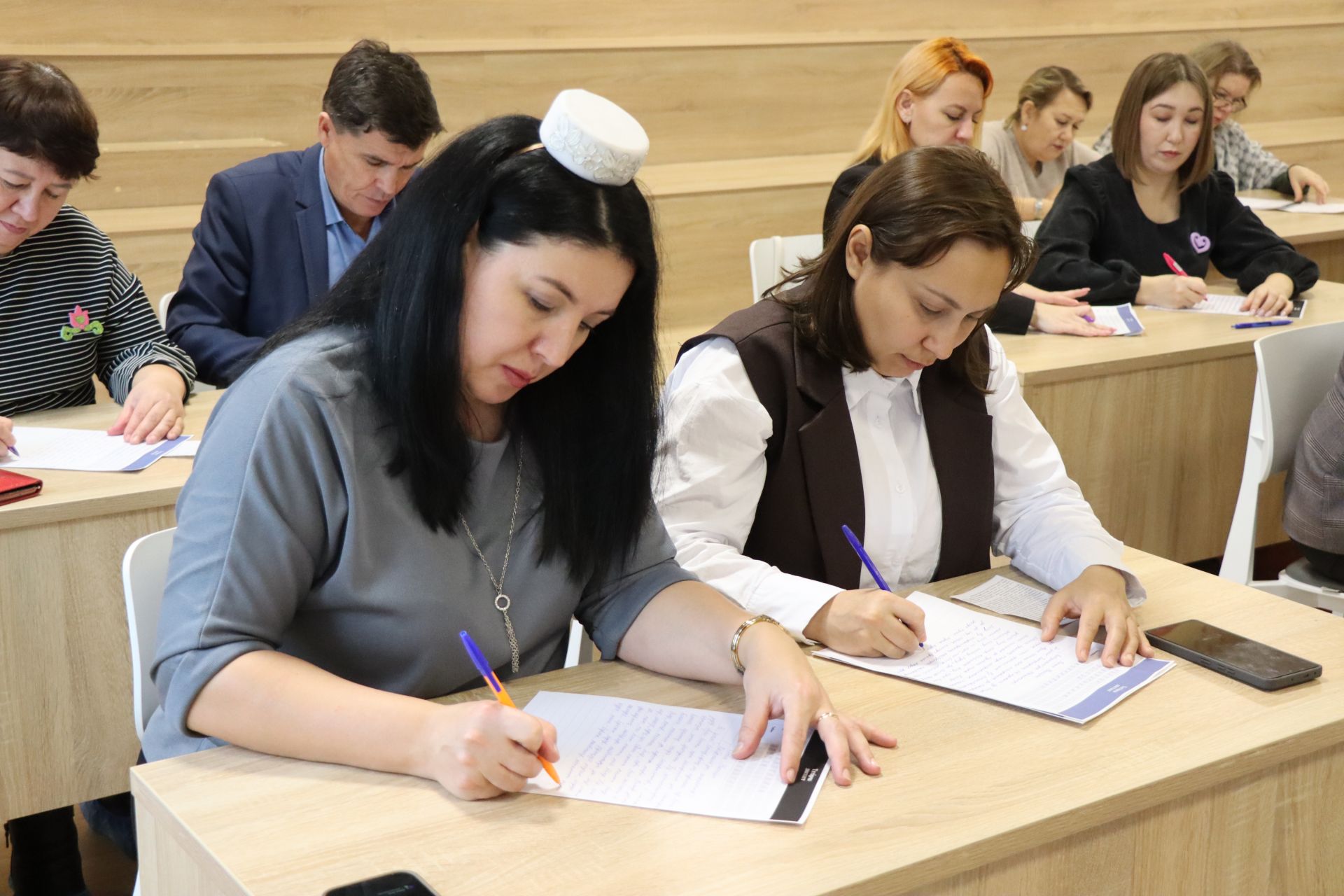 К Всемирной образовательной акции «Татарча диктант» присоединились нурлатцы