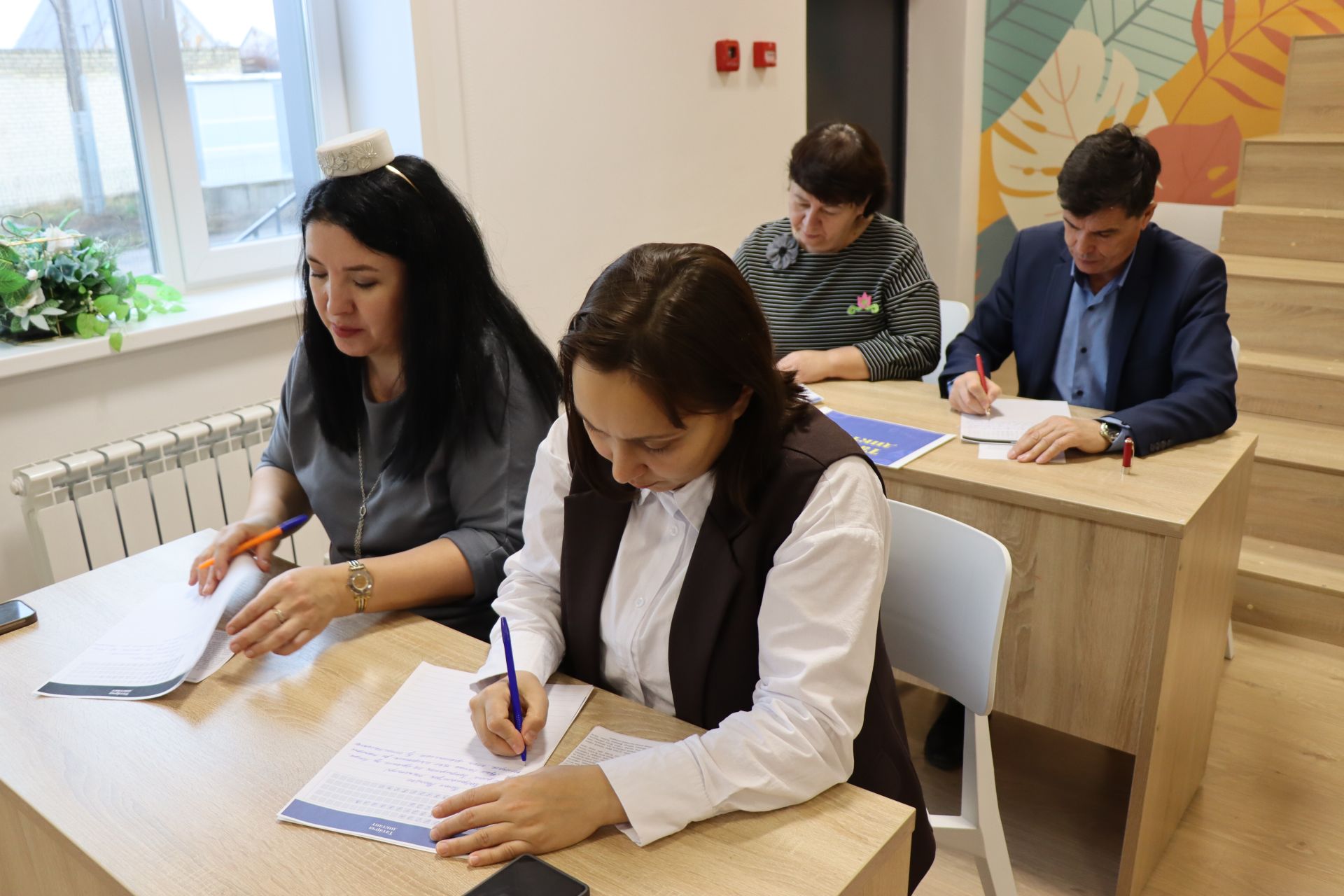 К Всемирной образовательной акции «Татарча диктант» присоединились нурлатцы