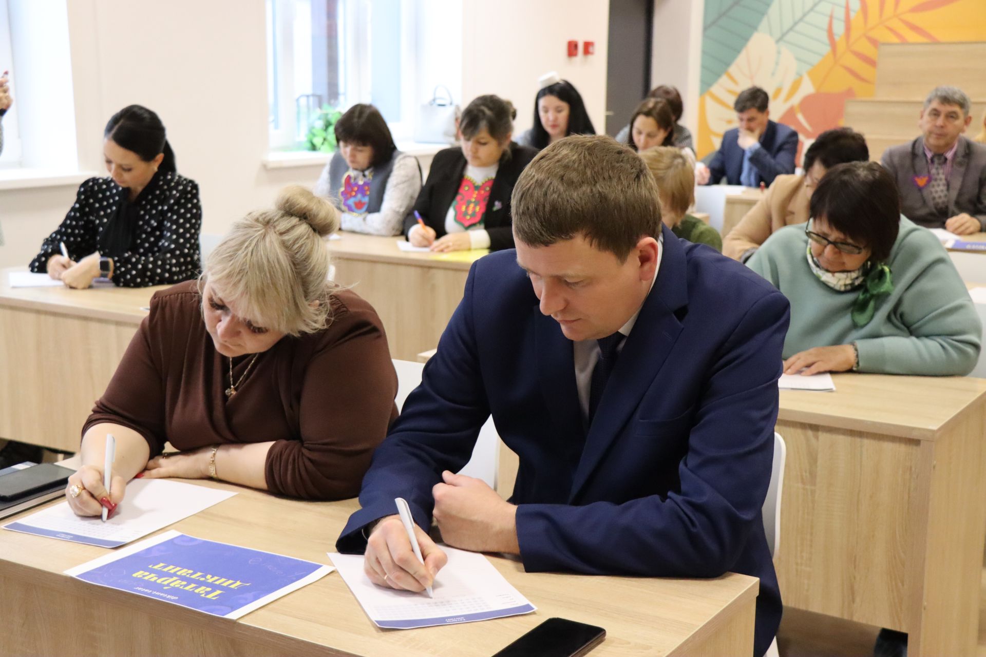 К Всемирной образовательной акции «Татарча диктант» присоединились нурлатцы