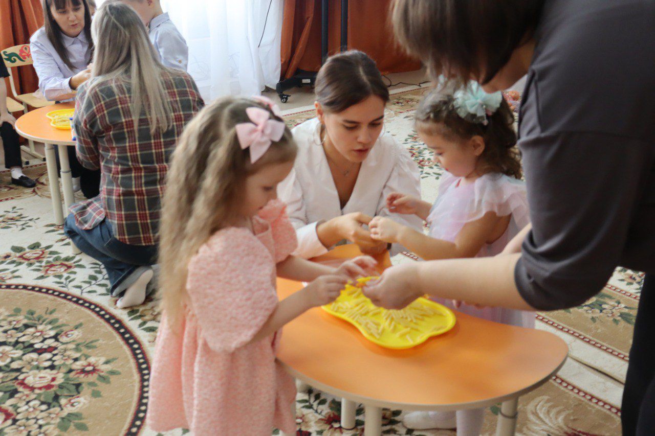 В детском саду «Солнышко» прошел утренник ко Дню матери