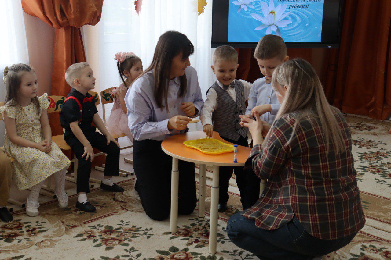 В детском саду «Солнышко» прошел утренник ко Дню матери