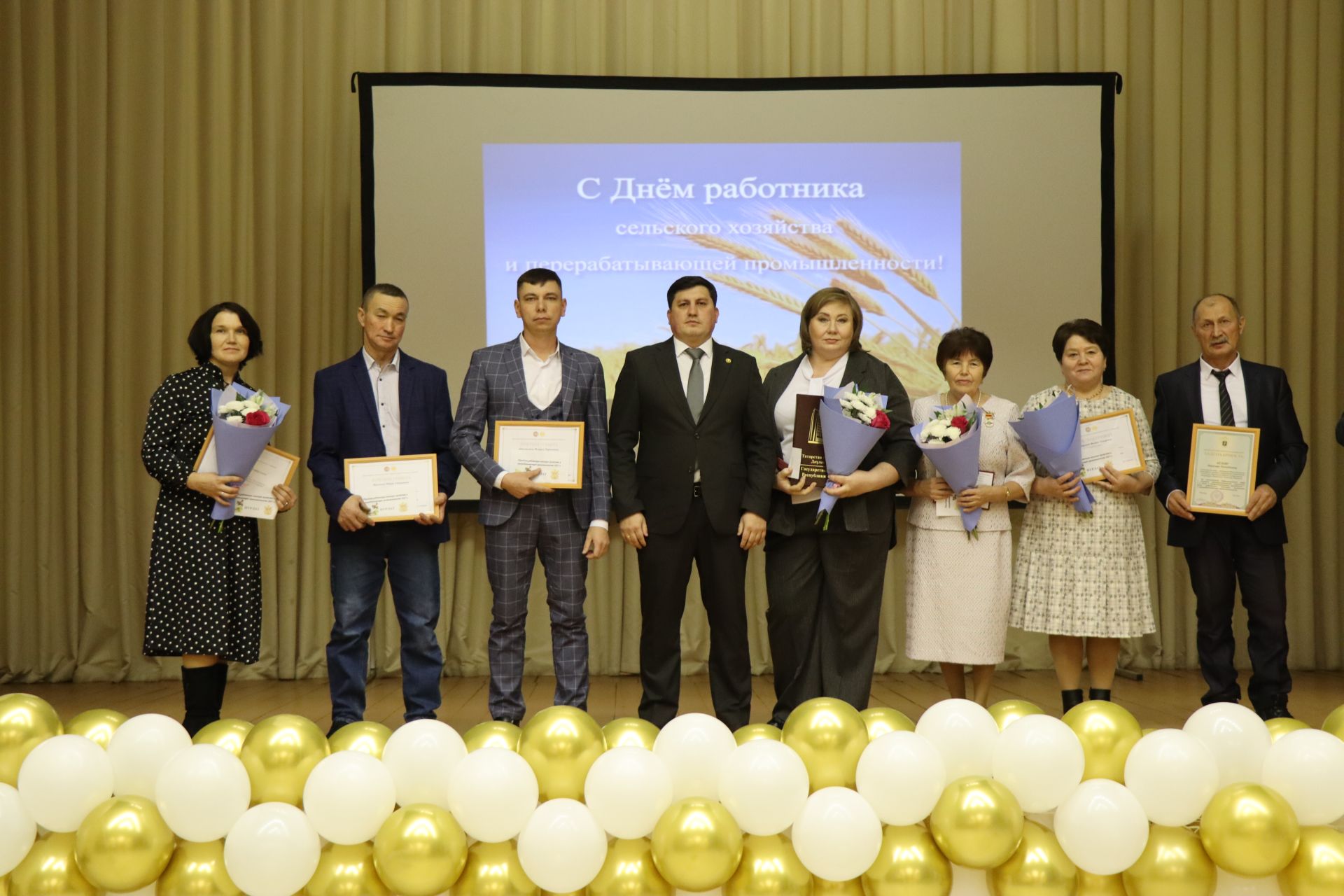 В Нурлате чествовали передовиков сельского хозяйства (+фоторепортаж)