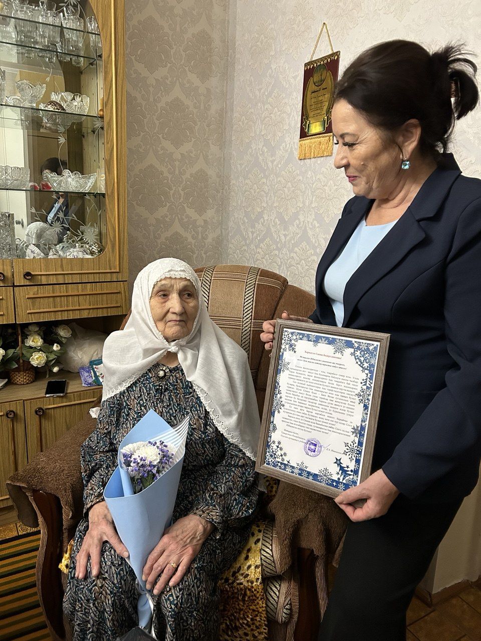 Сердце, полное жизни: Сания Бадертдиновна Муратханова из Нурлата отметила 90-летие