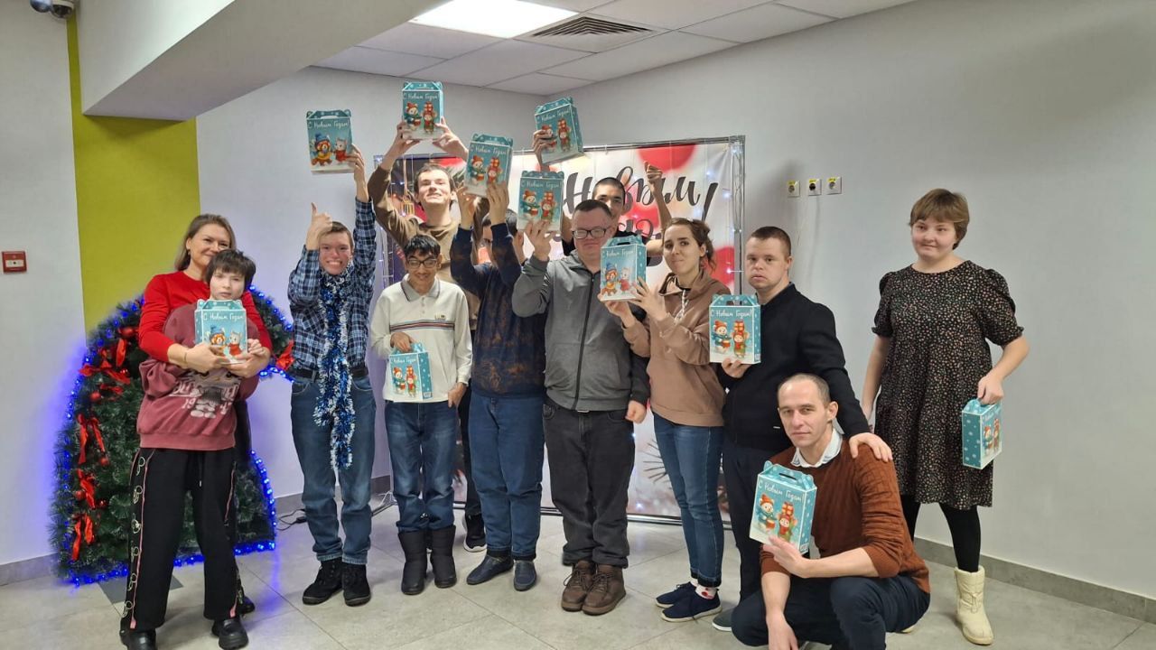 В КДЦ «Грани» Нурлата устроили новогоднее чудо для особенных детей