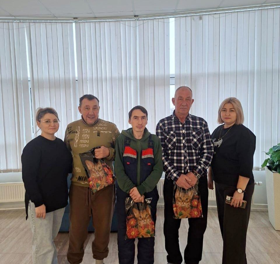 Тёплое чаепитие в «Тулпаре»: душевный разговор в День инвалидов
