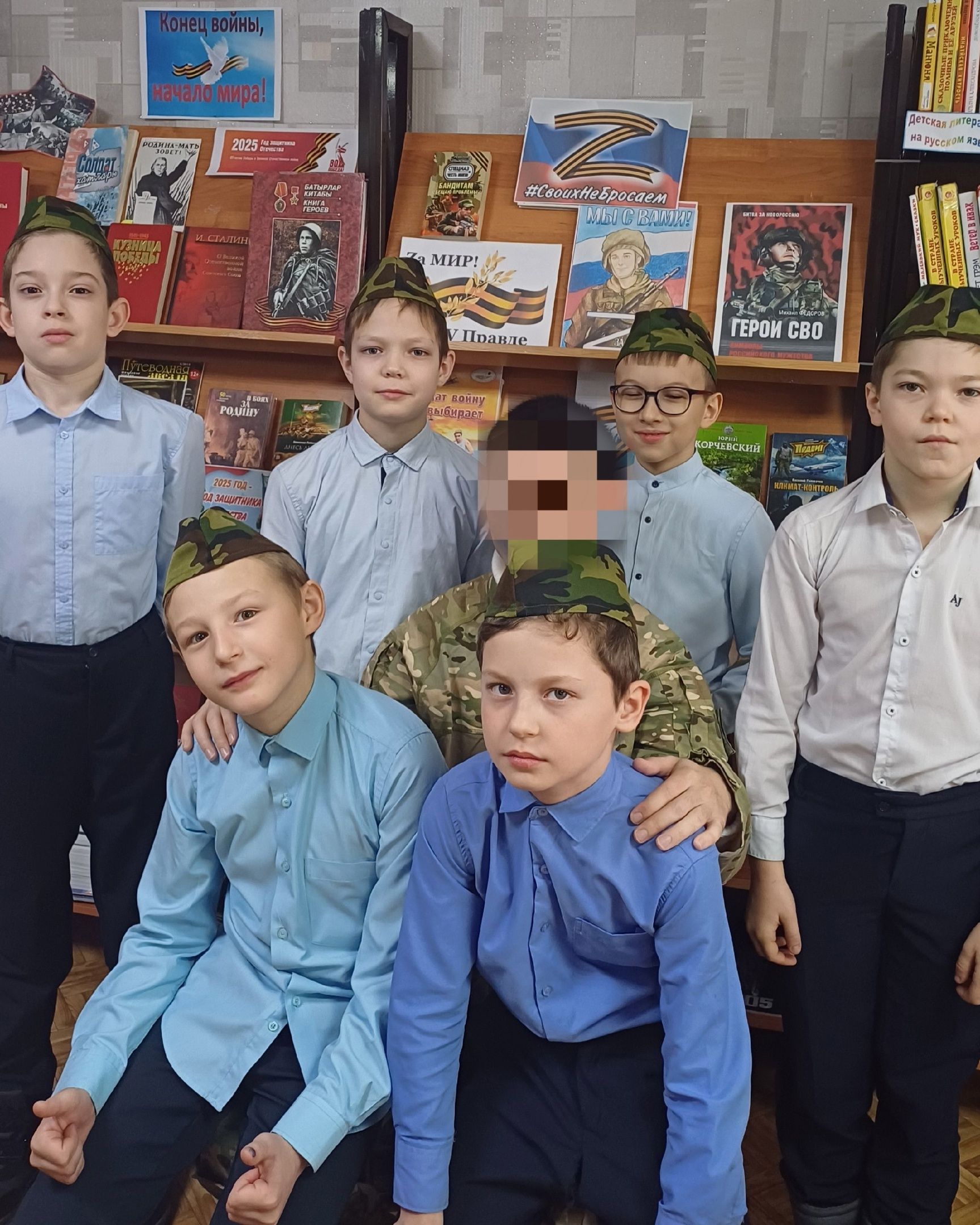 Нурлатские школьники встретились с участником спецоперации
