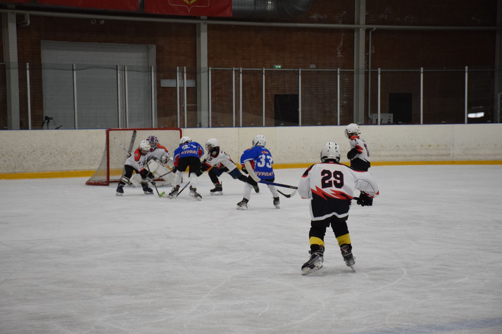 Финальные игры республиканского этапа Всероссийских соревнований «Золотая шайба» в Нурлате: борьба за победу