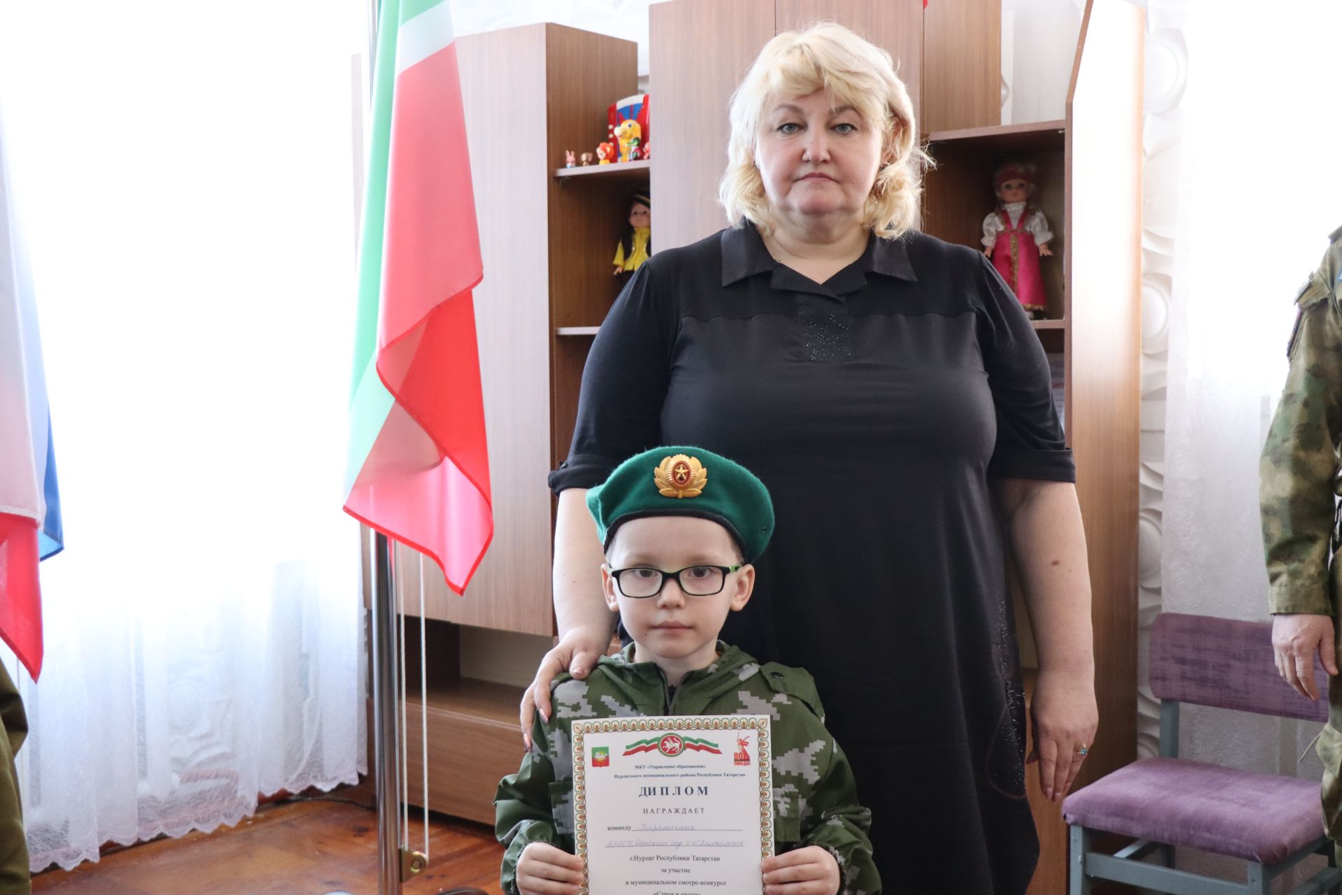 Нурлатский смотр строя и песни: волонтеры, героическая память и детская отвага (фоторепортаж)