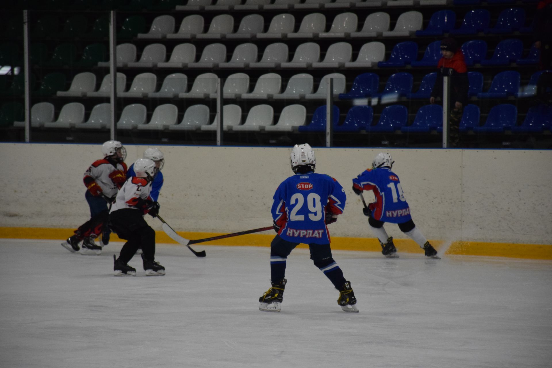 Финальные игры республиканского этапа Всероссийских соревнований «Золотая шайба» в Нурлате: борьба за победу