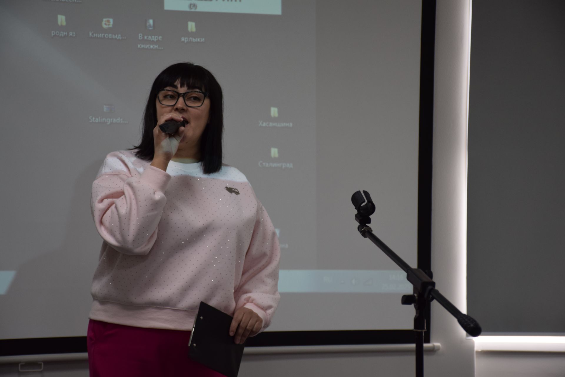 В межпоселенческой центральной библиотеке города Нурлат состоялась презентация новой книги Альфии Тухватуллиной