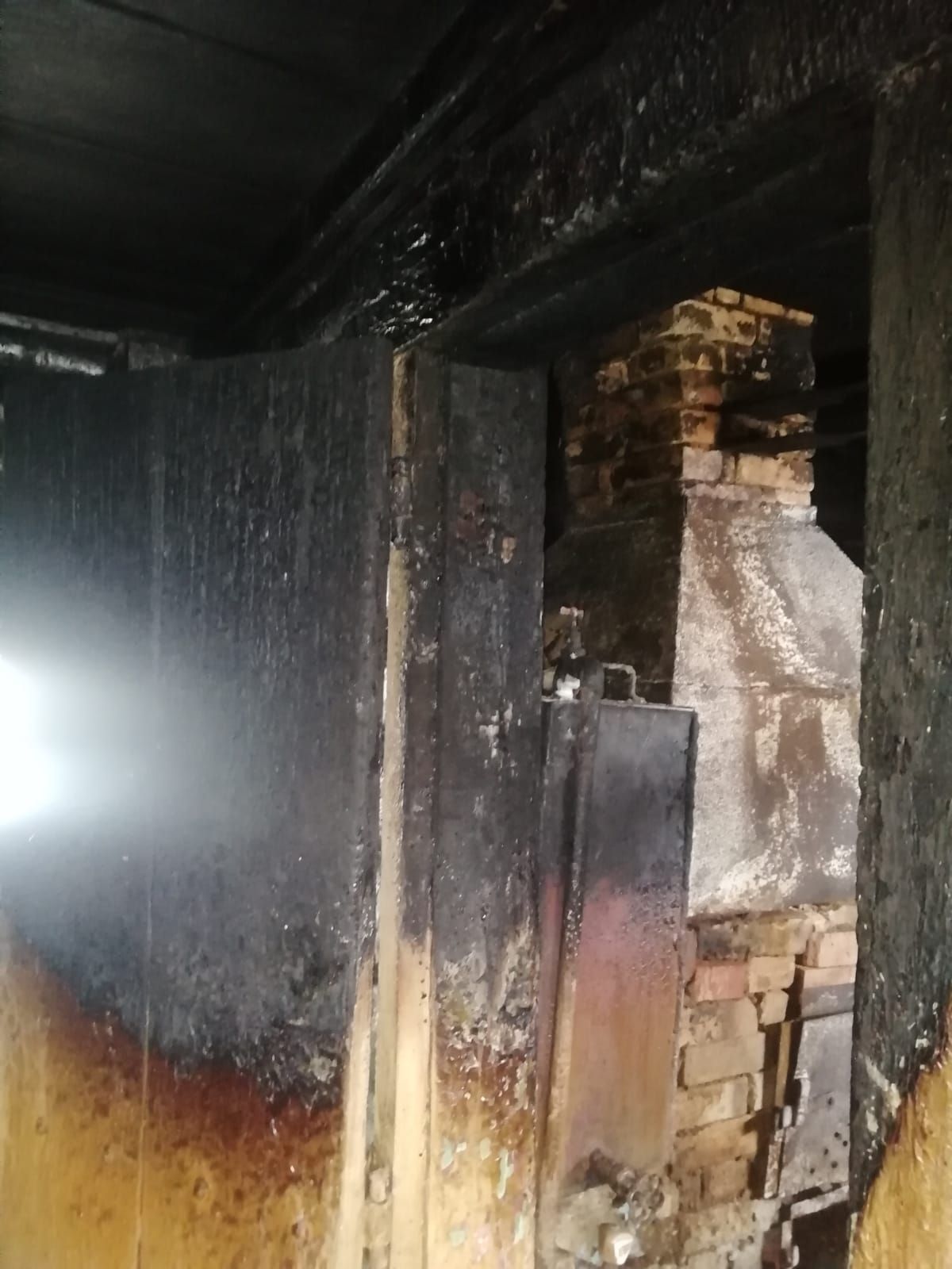 В Нурлате сгорела частная баня из-за неисправности печной трубы