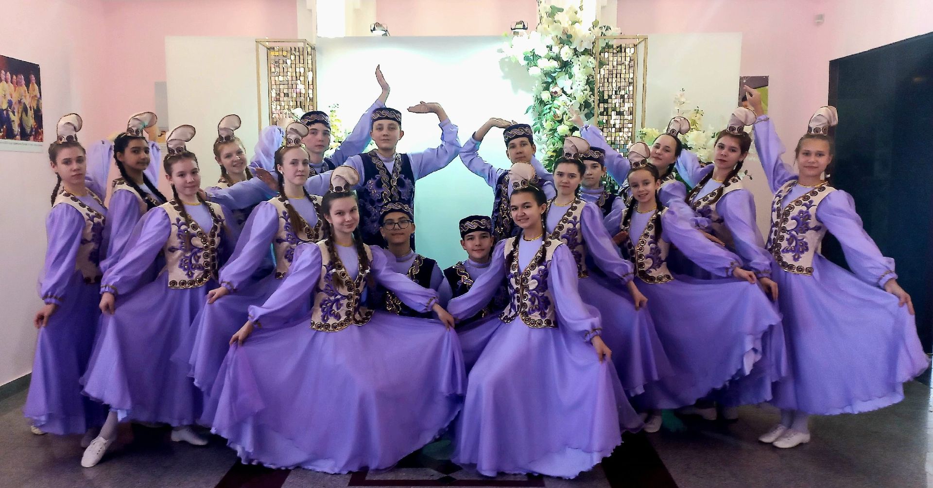 «Незабудки» из Нурлата покорили Москву: победа на международном фестивале!