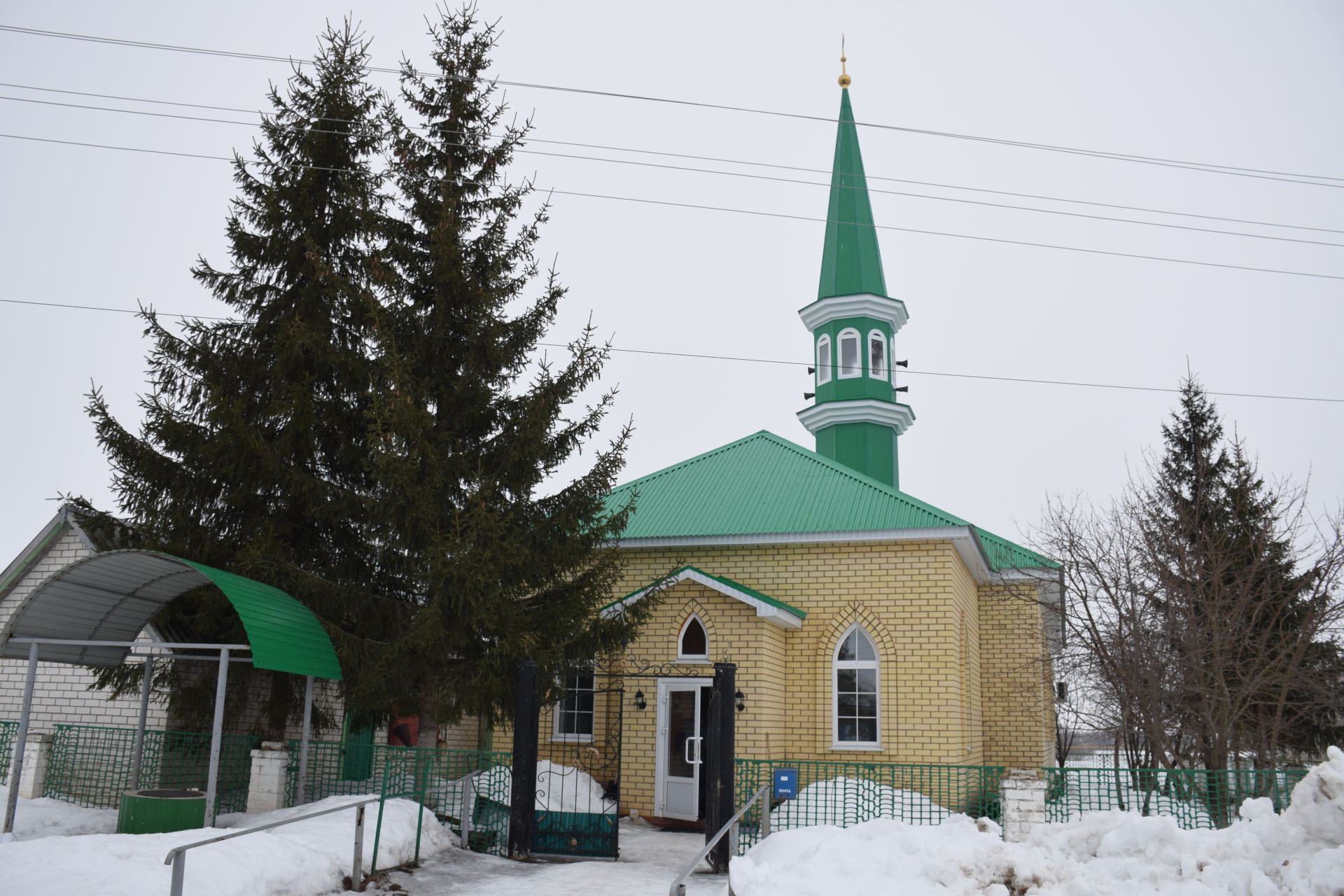 Минталип Минеханов провел традиционный коллективный ифтар для жителей родного села