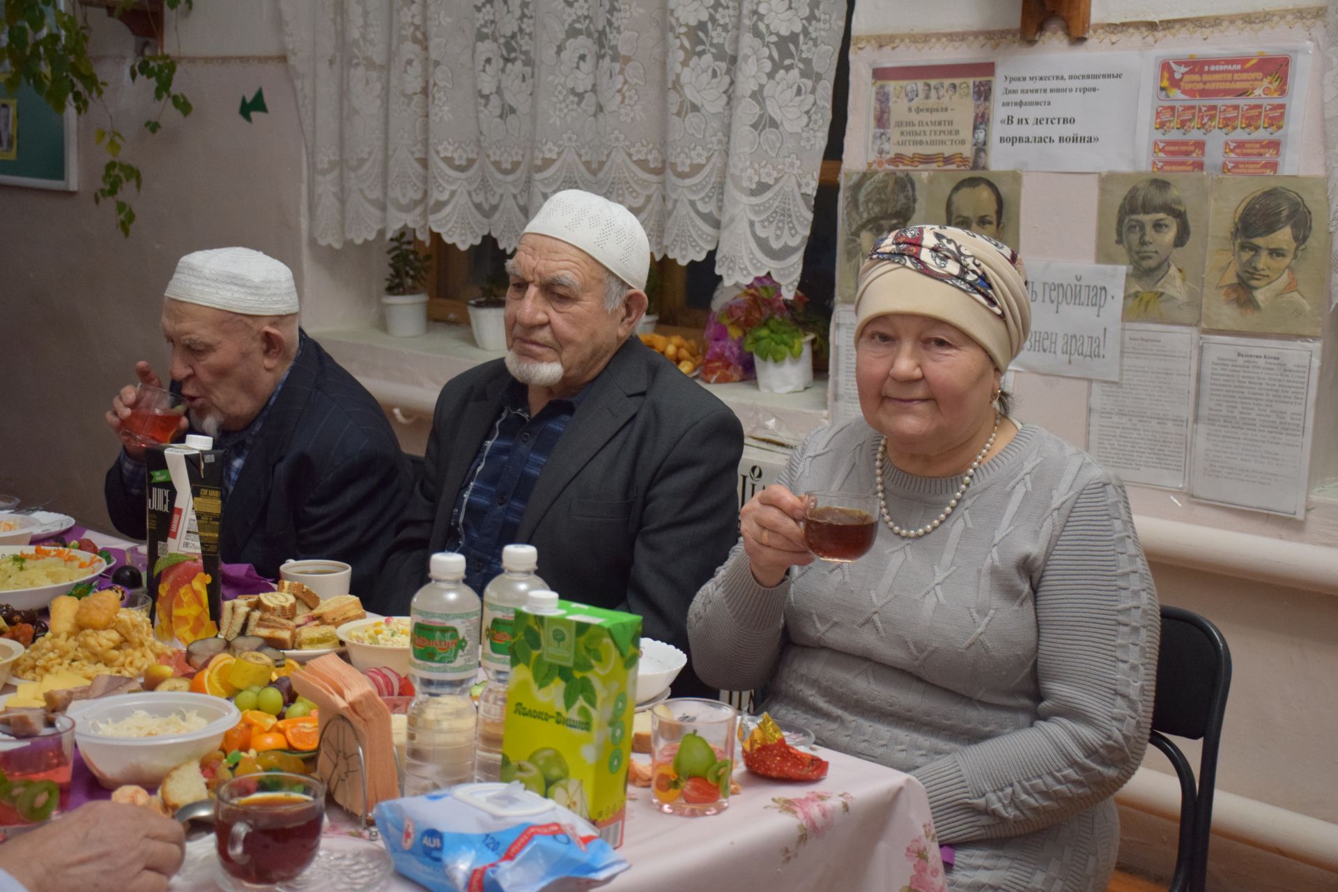 Минталип Минеханов провел традиционный коллективный ифтар для жителей родного села