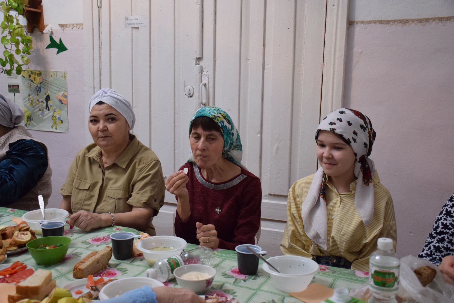 Минталип Минеханов провел традиционный коллективный ифтар для жителей родного села