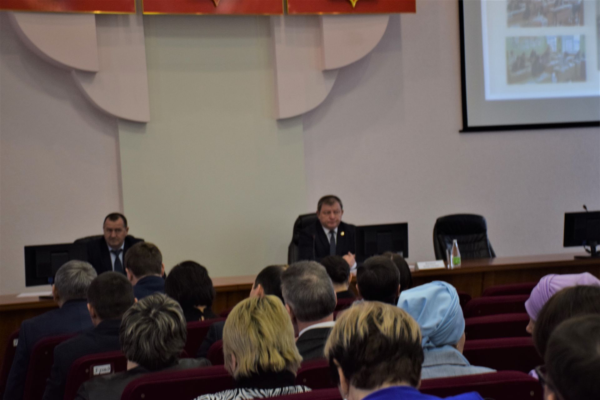 В Нурлате прошла Стратегическая сессия по развитию системы образования