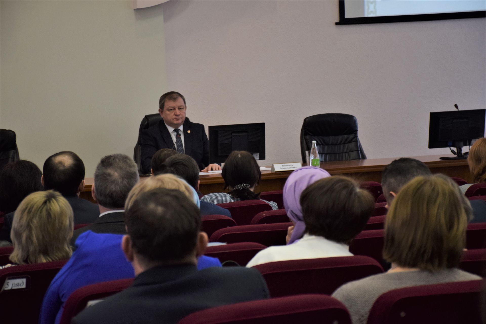 В Нурлате прошла Стратегическая сессия по развитию системы образования