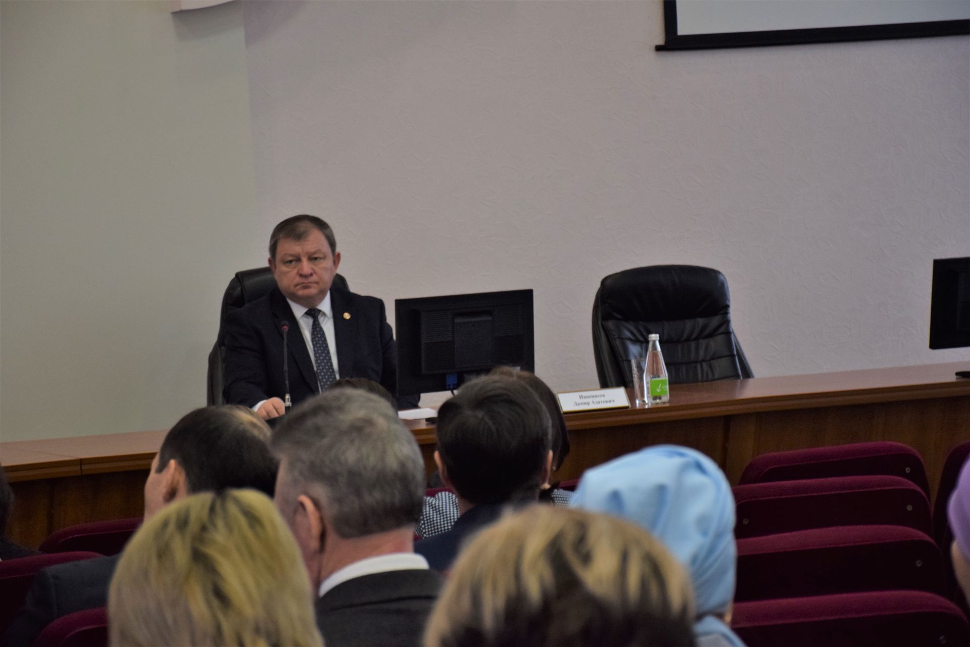 В Нурлате прошла Стратегическая сессия по развитию системы образования