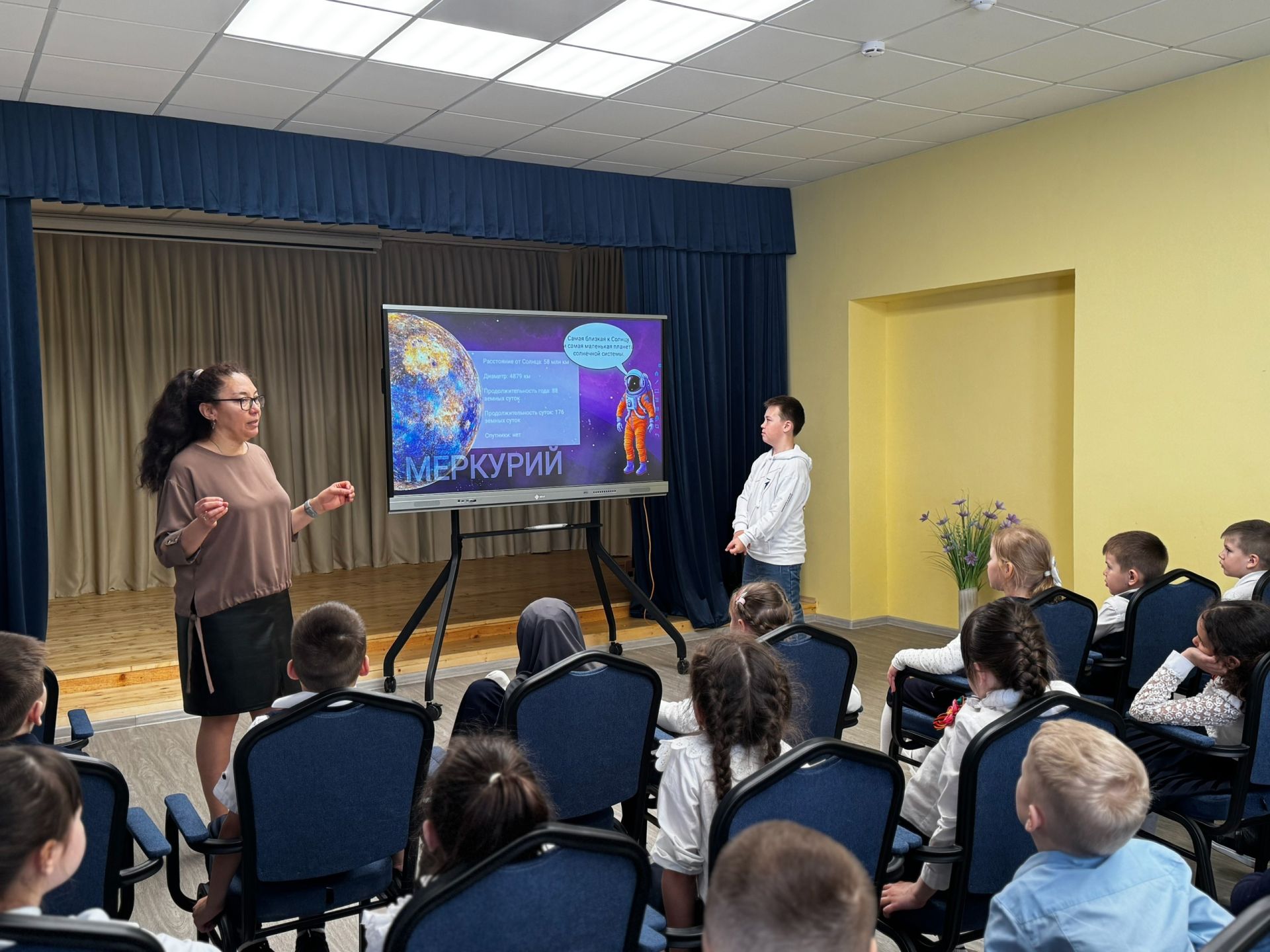 Юные астрономы Нурлатской школы №2 отправились в космическое путешествие