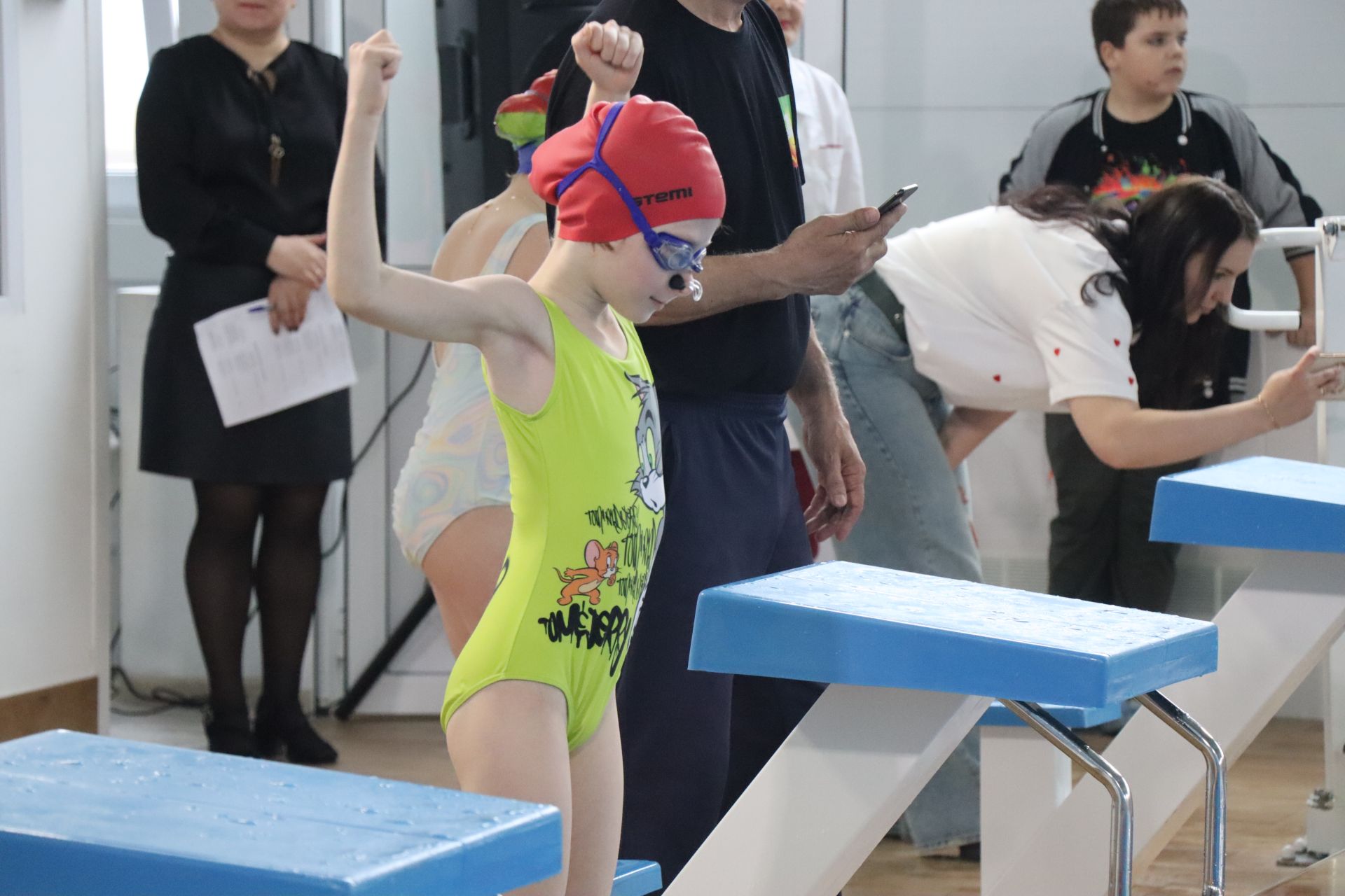 В Нурлате проходят открытые соревнования по плаванию