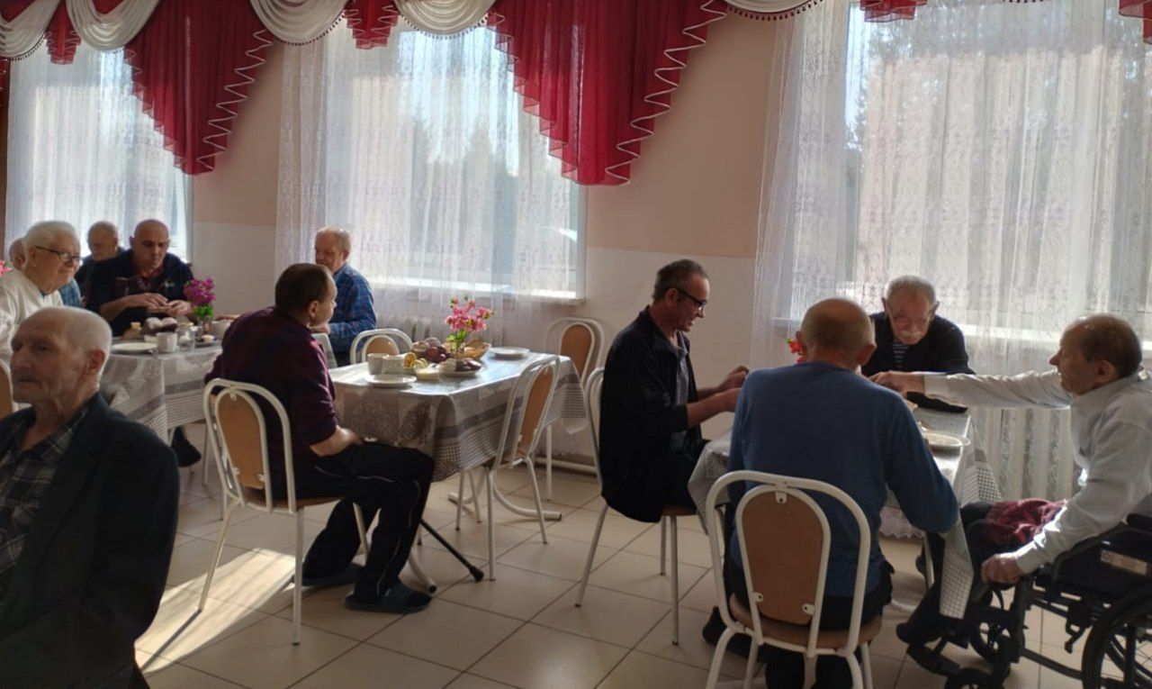 Светлый праздник в Нурлатском доме-интернате: подопечные встретили Пасху в теплой атмосфере