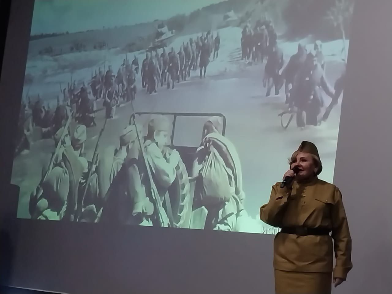 Патриотический концерт-урок «Песни войны» прошел в Нурлате